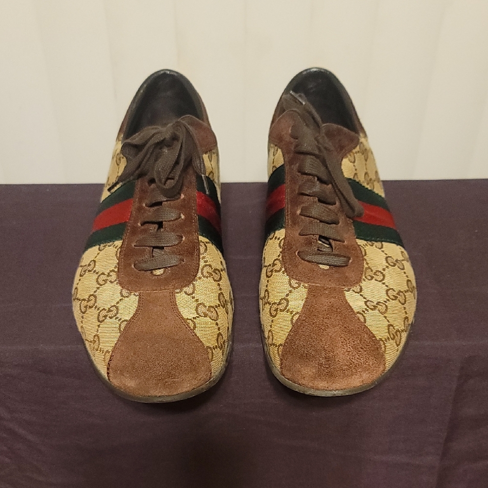 Gucci Men's Tan and Brown Sneakers with Red and Green Accents